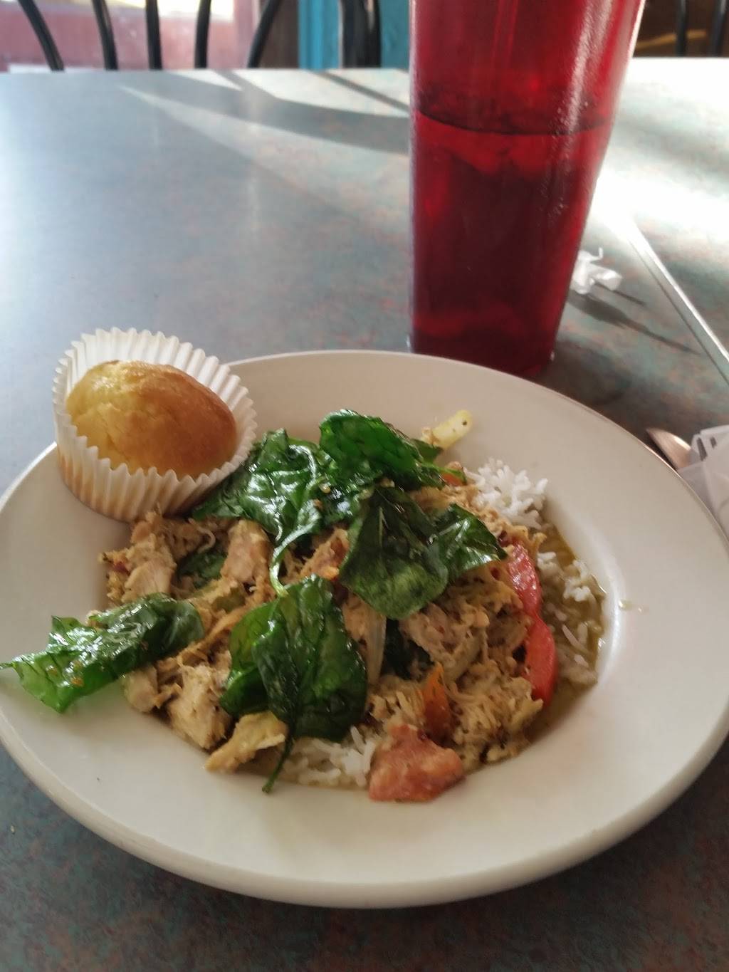 Soul Mountain Cafe & Grill | restaurant | 300 E Main St, Front Royal, VA 22630, USA | 5406361185 OR +1 540-636-1185