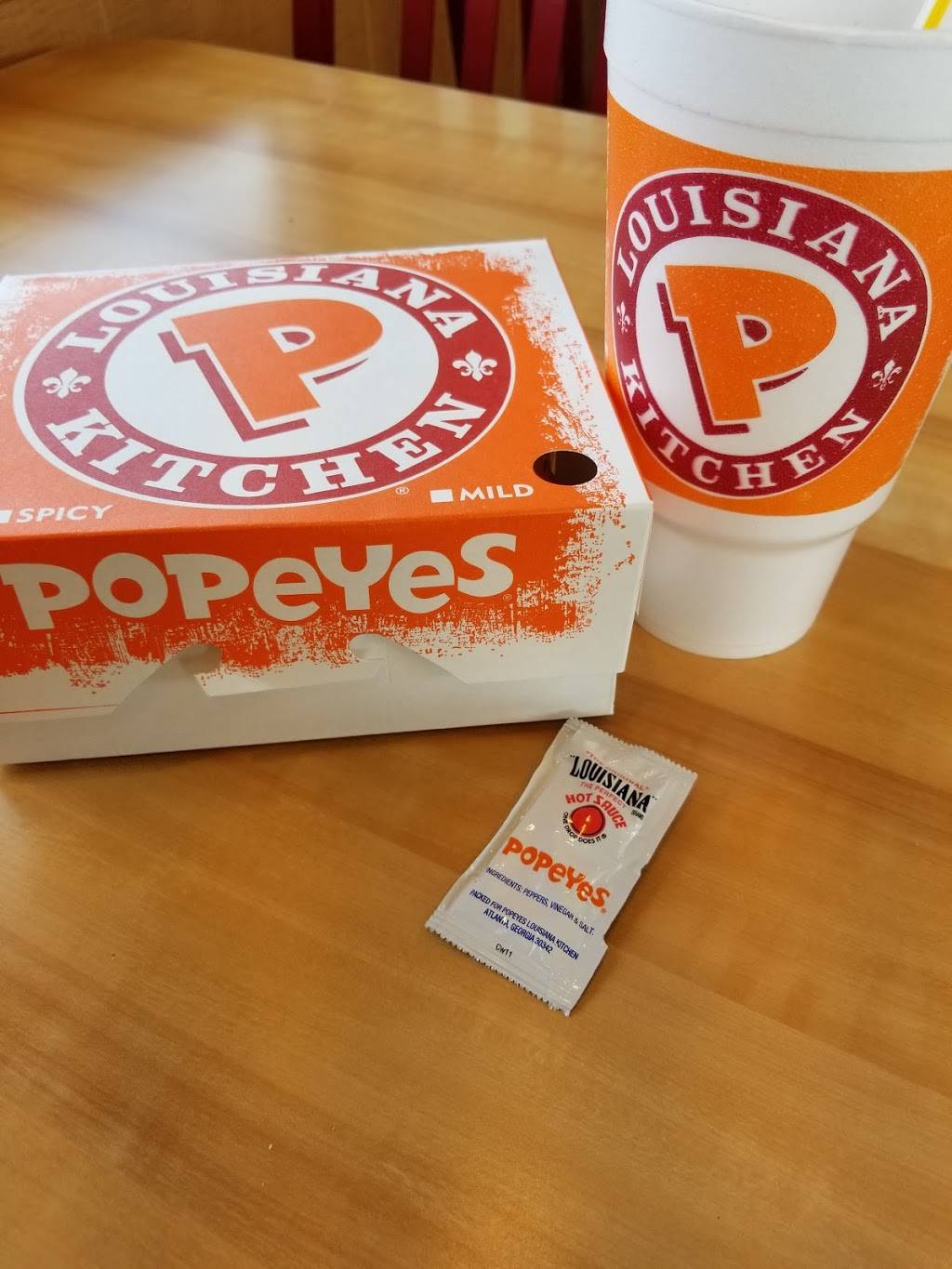 Popeyes Louisiana Kitchen | restaurant | 1109 W Wade Hampton Blvd, Greer, SC 29650, USA | 8646554121 OR +1 864-655-4121
