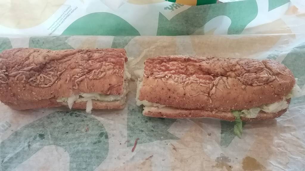 Subway Restaurants | restaurant | 4300 Portsmouth Blvd, Center #236, Chesapeake, VA 23321, USA | 7574651100 OR +1 757-465-1100