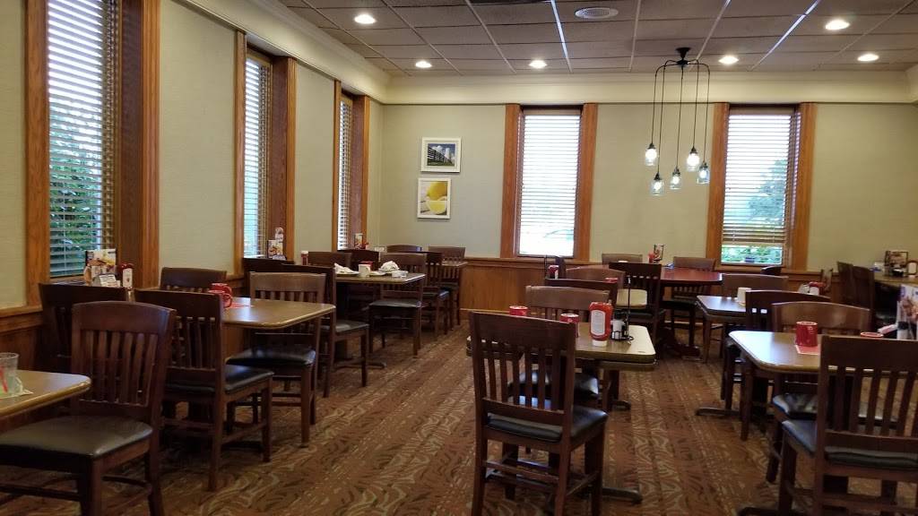 Bob Evans | restaurant | 771 Eisenhower Blvd, Harrisburg, PA 17111, USA | 7179860163 OR +1 717-986-0163