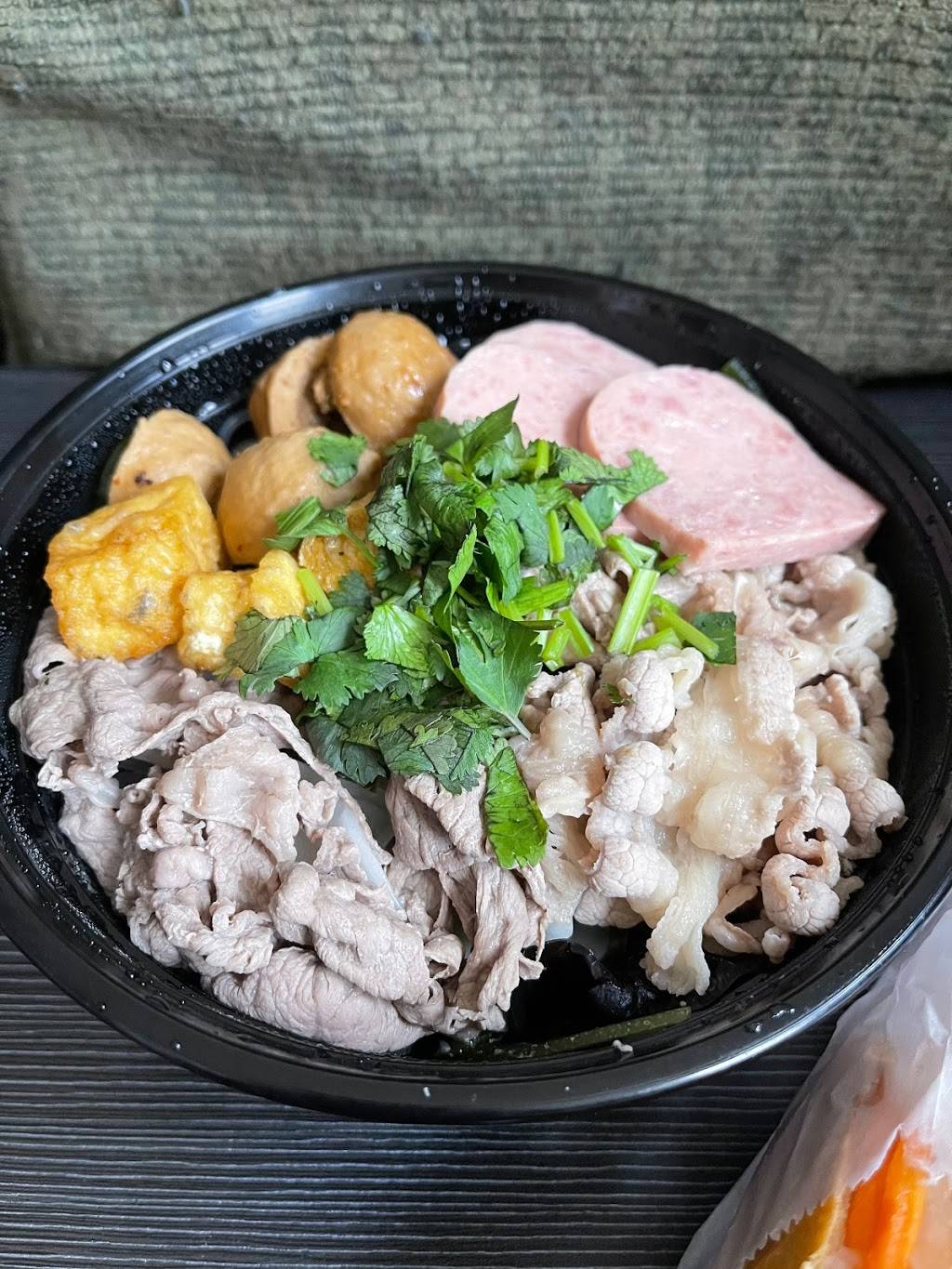 Summer | meal delivery | 85-36 Grand Ave, Queens, NY 11373, USA | 7188036233 OR +1 718-803-6233