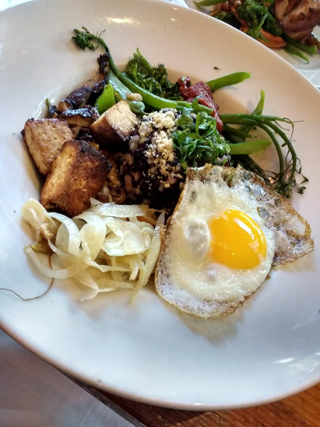 Venus Restaurant | restaurant | 2327 Shattuck Ave, Berkeley, CA 94704, USA | 5105405950 OR +1 510-540-5950