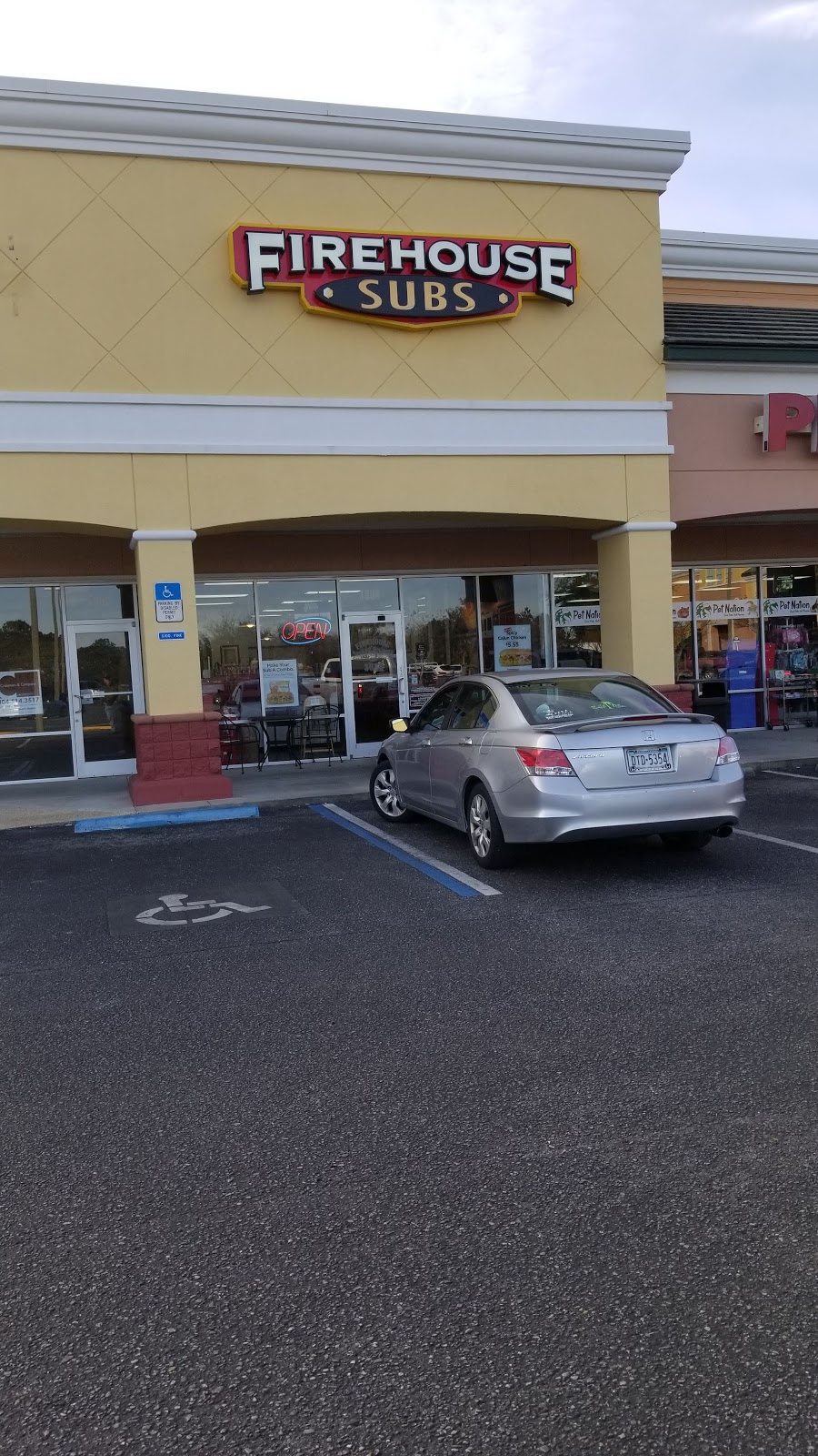 Firehouse Subs Navarre | restaurant | 1894 Andorra St Unit C3, Navarre, FL 32566, USA | 8505150957 OR +1 850-515-0957