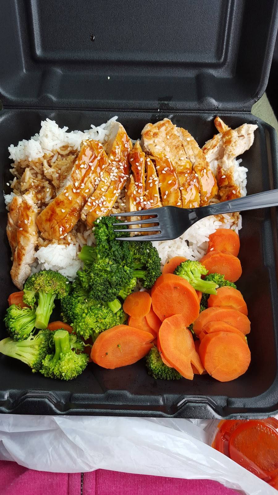 Piggies Restaurant | restaurant | 2800 E Del Amo Blvd, Compton, CA 90221, USA | 3106371164 OR +1 310-637-1164