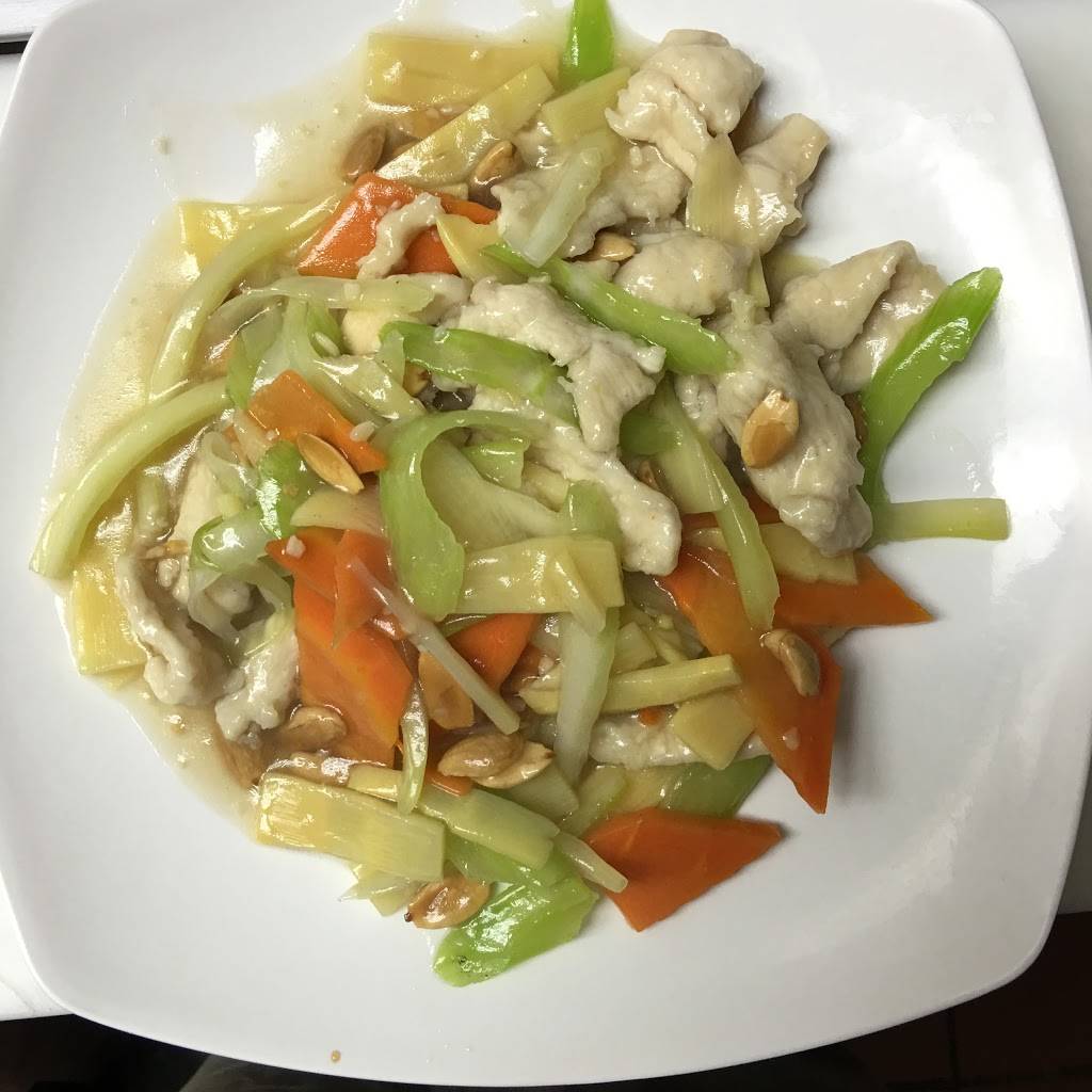 Bowl and Chopstix | restaurant | 740 S Greenville Ave #600, Allen, TX 75002, USA | 2143832800 OR +1 214-383-2800