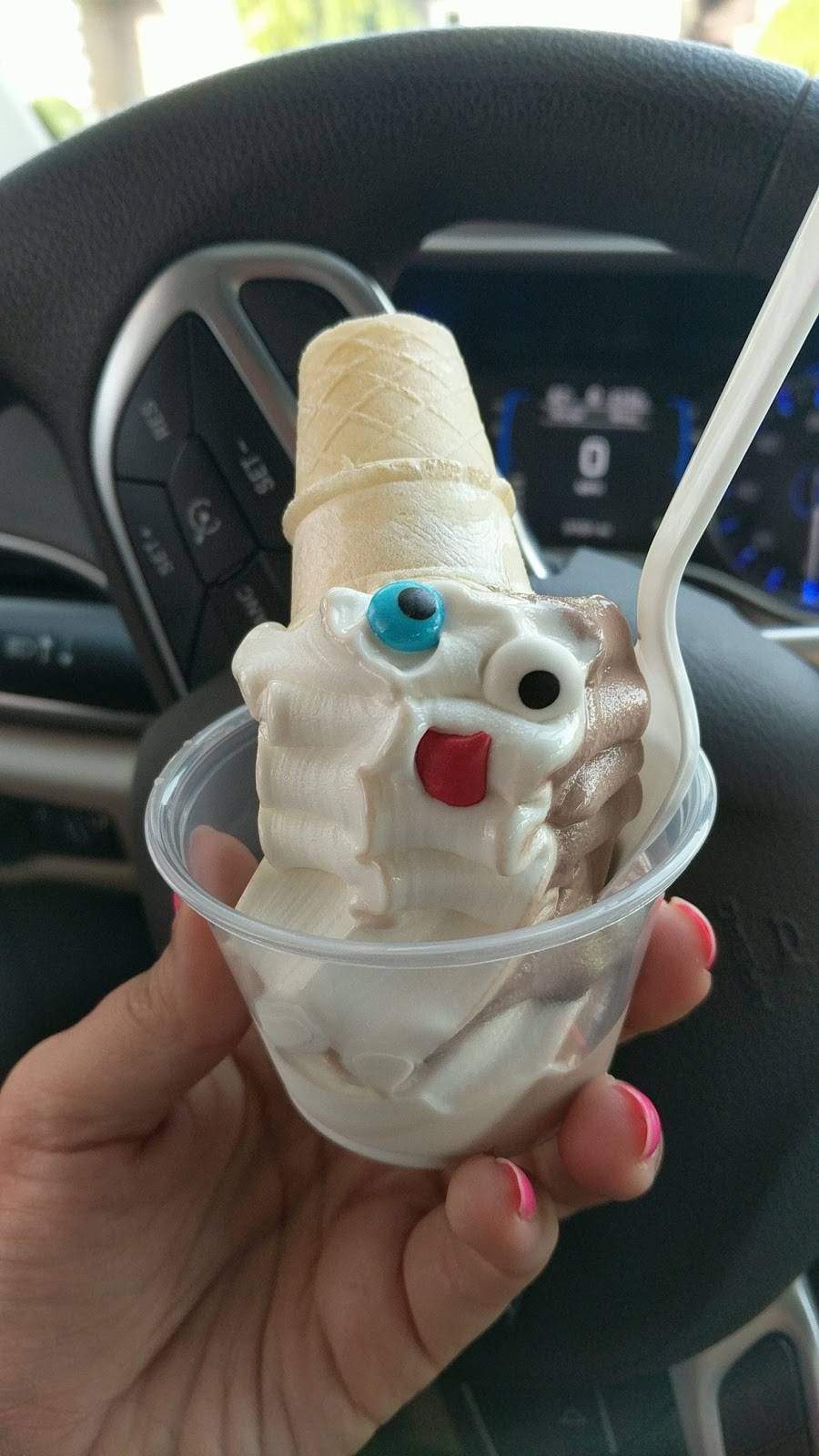 Edon Dairy Treat | restaurant | 104 S Michigan St, Edon, OH 43518, USA | 4192722331 OR +1 419-272-2331