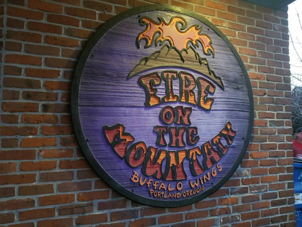 Fire On the Mountain Buffalo Wings | Interstate | restaurant | 4225 N Interstate Ave, Portland, OR 97217, USA | 5032809464 OR +1 503-280-9464