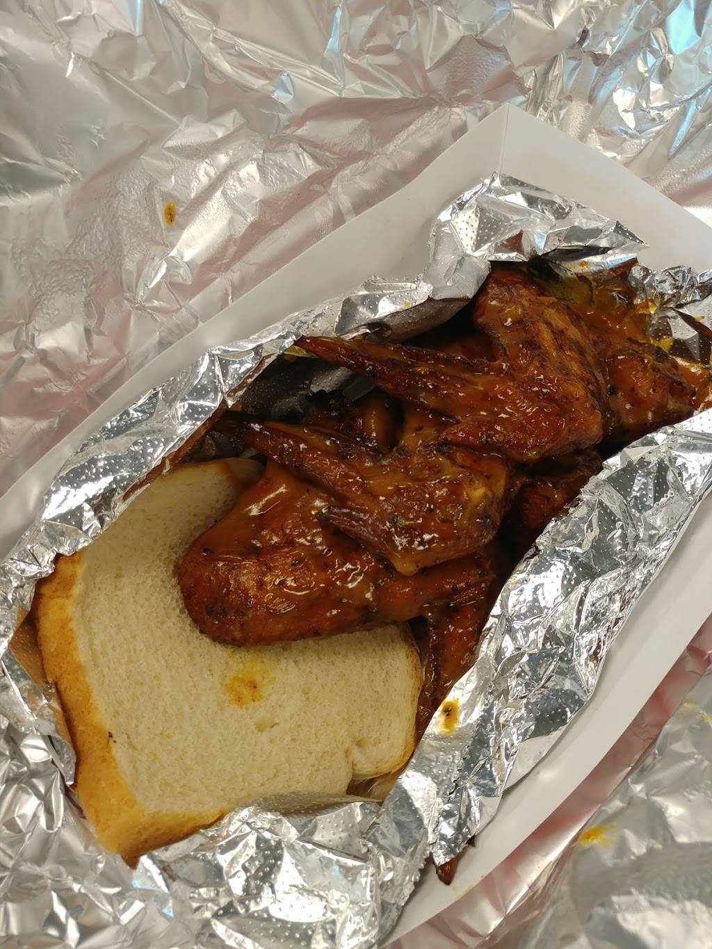 BallHoggerz BBQ | restaurant | 1404 Airways Blvd, Memphis, TN 38114, USA | 9012791758 OR +1 901-279-1758