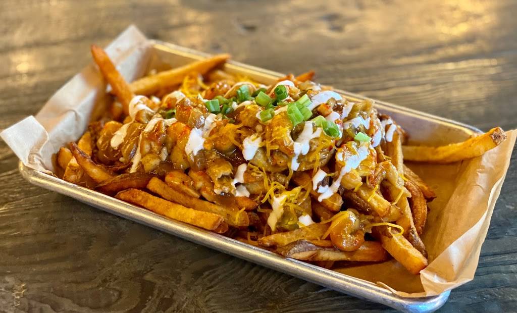 Poor Boys | restaurant | 319 6th St, West Sacramento, CA 95605, USA | 9166663948 OR +1 916-666-3948