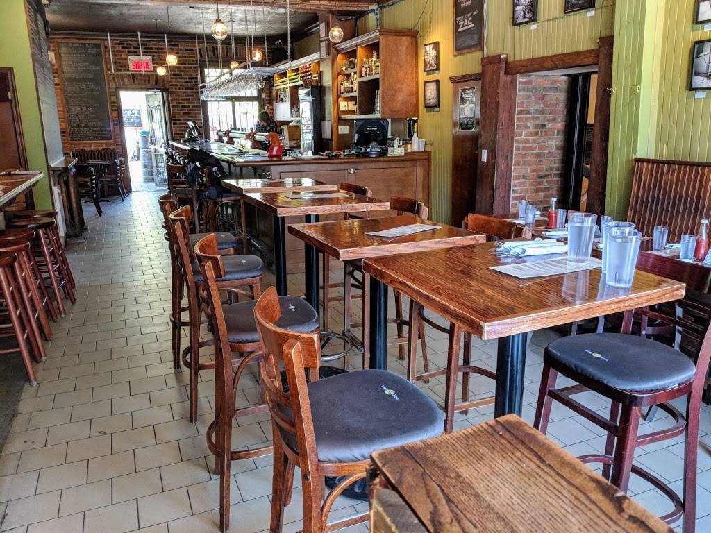 Vices & Versa | restaurant | 6631 Boul St-Laurent, Montréal, QC H2S 3C5, Canada | 5142722498 OR +1 514-272-2498