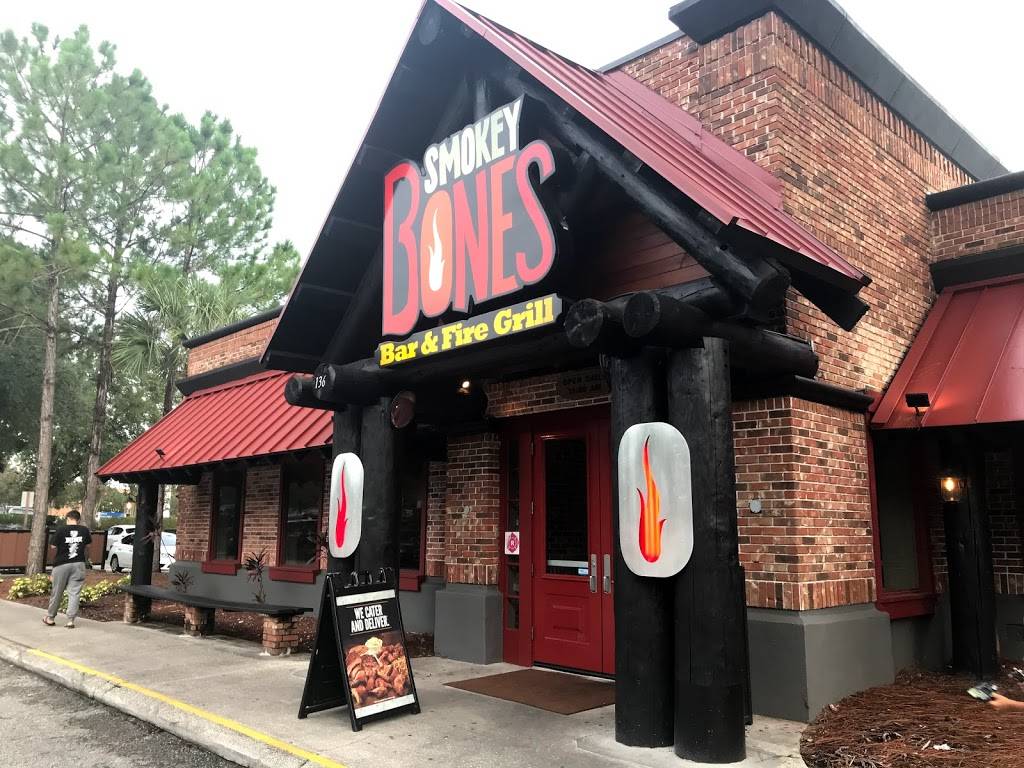Smokey Bones Bar & Fire Grill | meal takeaway | 136 Brandon Town Center Dr, Brandon, FL 33511, USA | 8136553400 OR +1 813-655-3400