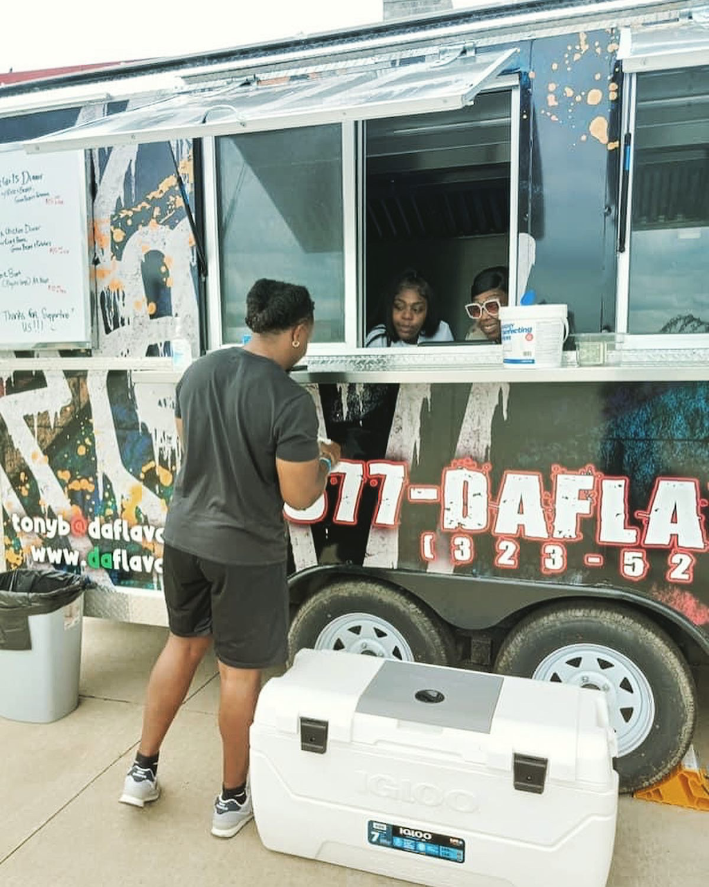 Da Flava Unit | restaurant | 595 Country Lane, Parking Lot, North Liberty, IA 52317, USA | 8773235282 OR +1 877-323-5282