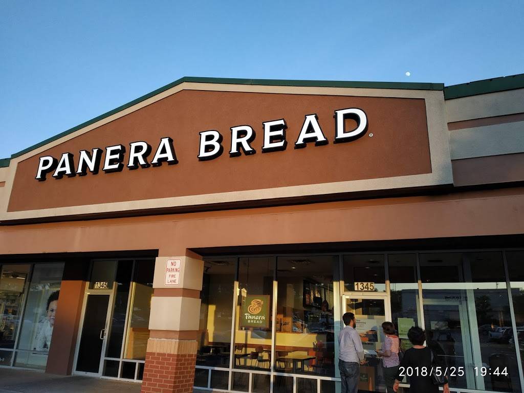 Panera Bread | cafe | 1345 Lincoln Hwy, Levittown, PA 19056, USA | 2152690522 OR +1 215-269-0522