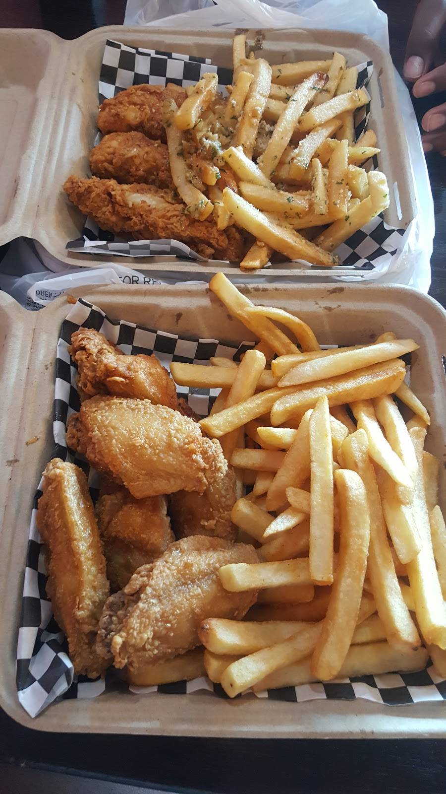 Kikis Chicken Place NORTHGATE | restaurant | 2377 Northgate Blvd, Sacramento, CA 95833, USA | 9163899764 OR +1 916-389-9764