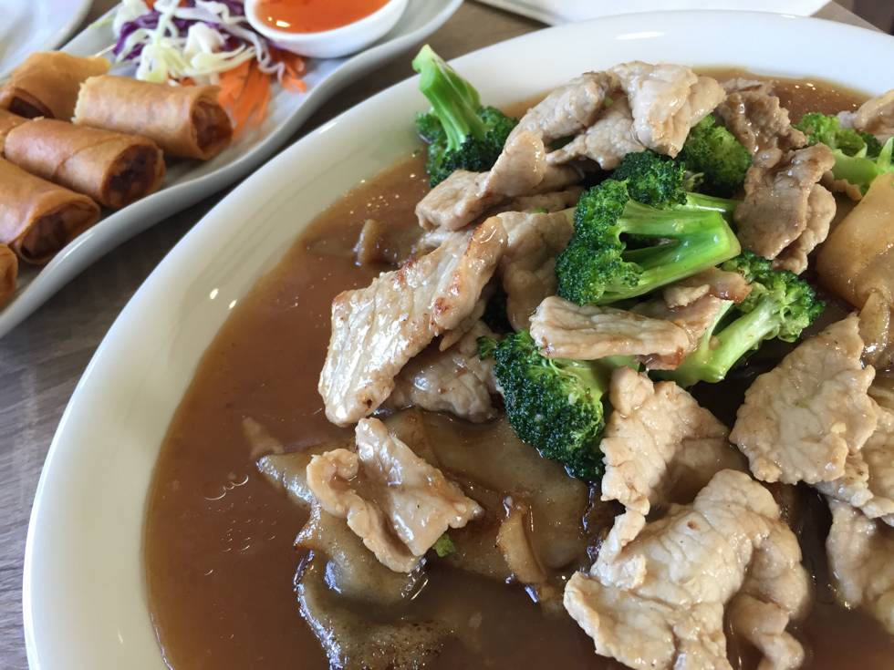 Bangkok Cafe | restaurant | 1906 Taylor Rd, Roseville, CA 95661, USA | 9167880888 OR +1 916-788-0888