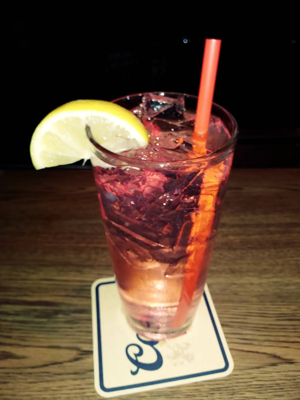 Hangout Sportsbar & Grill | restaurant | 576 NE Burnside Rd, Gresham, OR 97030, USA | 5036677936 OR +1 503-667-7936