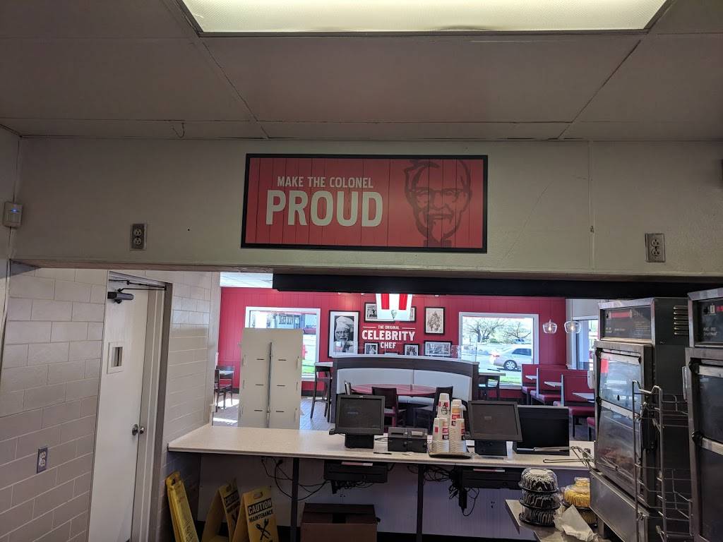 KFC | restaurant | 435 S Telshor Blvd, Las Cruces, NM 88011, USA | 5755228486 OR +1 575-522-8486