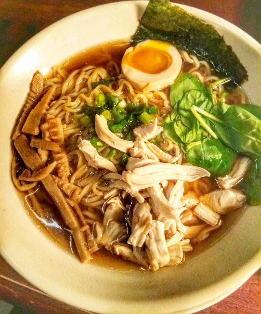 Tanpopo Ramen & Sushi Restaurant | restaurant | 5191 S 108th St, Hales Corners, WI 53130, USA | 4145252266 OR +1 414-525-2266