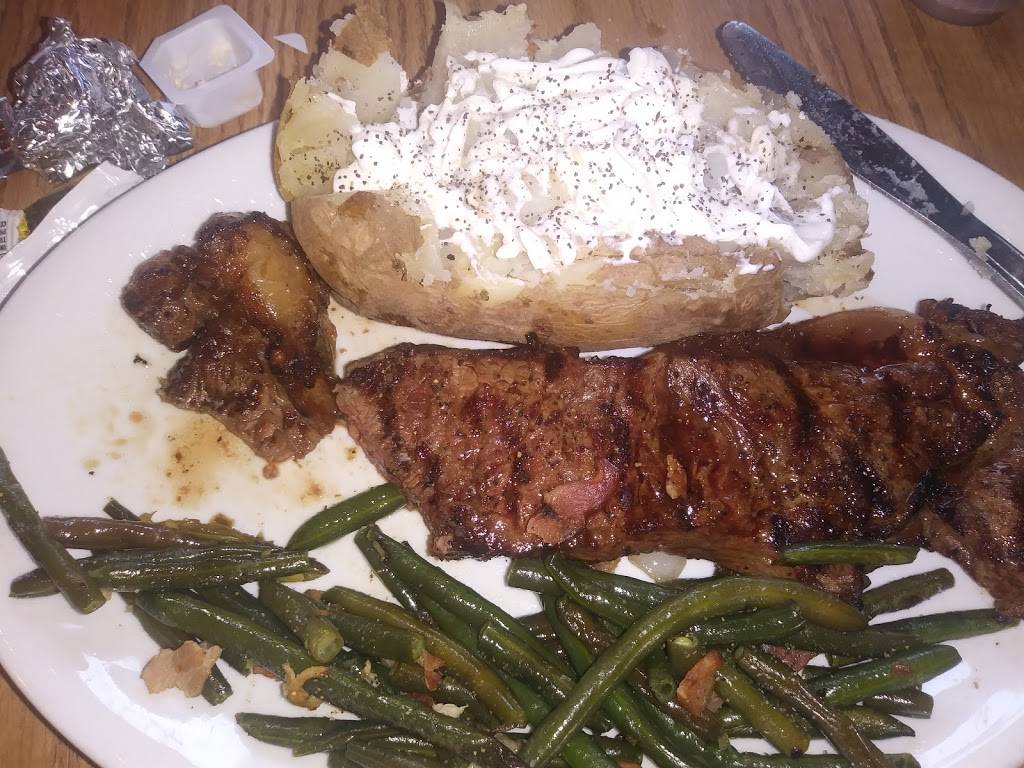 Castaways | restaurant | 3940 Boy Scout Rd, Bay City, MI 48706, USA | 9896863558 OR +1 989-686-3558