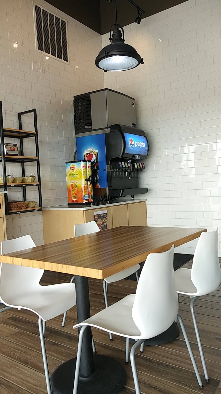 Marcos Pizza | meal takeaway | 2201 Marsh Ln, Carrollton, TX 75006, USA | 9727345173 OR +1 972-734-5173