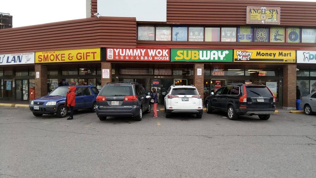 Yummy Wok | restaurant | 1977 Finch Ave W, North York, ON M3N 2K2, Canada | 4167400001 OR +1 416-740-0001