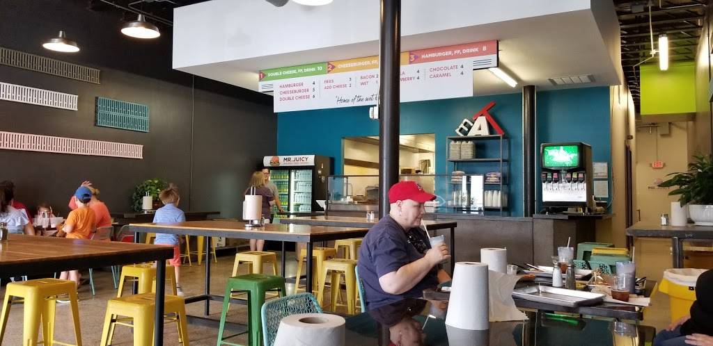 Mr Juicy | restaurant | 3904 McCullough Ave, San Antonio, TX 78212, USA | 2109949838 OR +1 210-994-9838