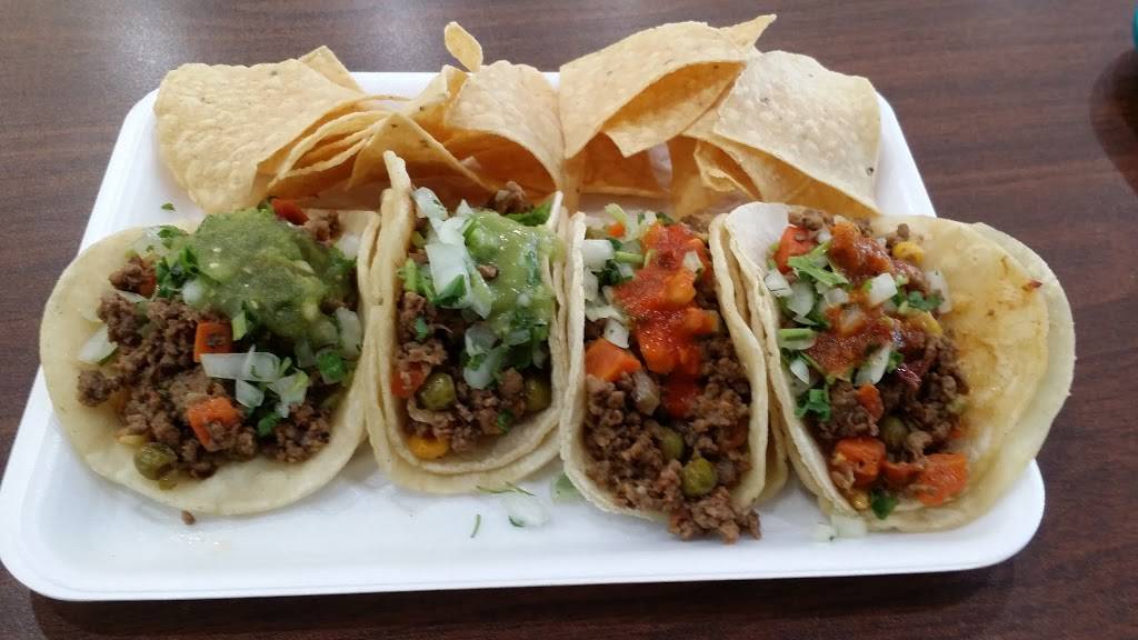 Julias Mesquite Mexican Grill | restaurant | 1925 E Brown Rd, Mesa, AZ 85203, USA | 4802191947 OR +1 480-219-1947