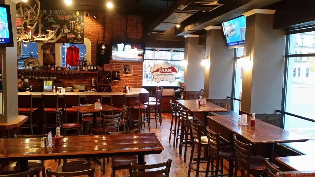 The Farm Bar and Grille | restaurant | 1181 Elm St, Manchester, NH 03101, USA | 6036413276 OR +1 603-641-3276