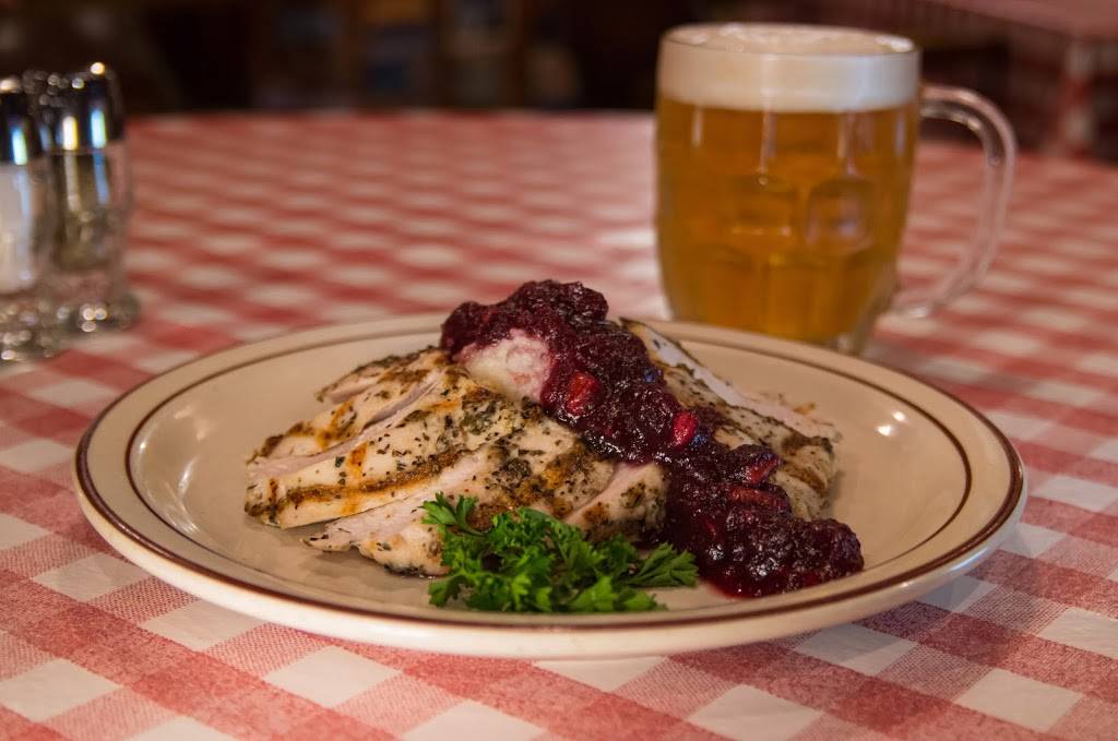 Winzer Stube | restaurant | 516 2nd St, Hudson, WI 54016, USA | 7153815092 OR +1 715-381-5092