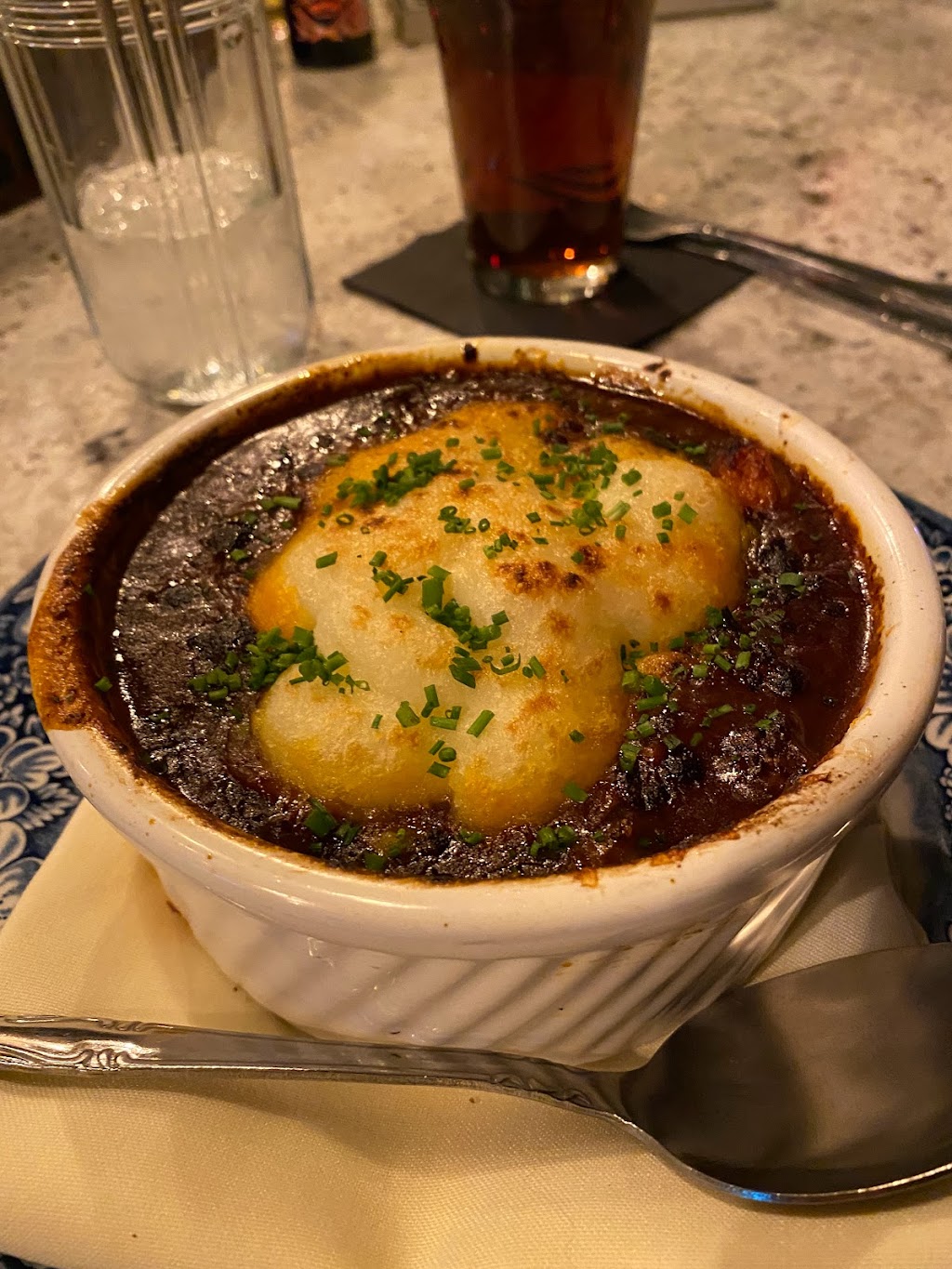 The Black Squirrel Pub and Haunt | restaurant | 3749 Midvale Ave, Philadelphia, PA 19129, USA | 2673232611 OR +1 267-323-2611