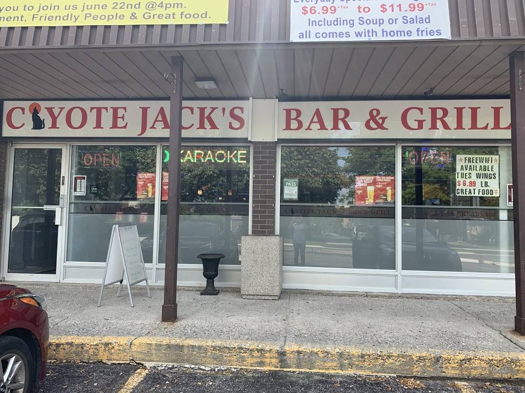 Coyote Jacks Bar & Grill | restaurant | 200 Bellamy Rd N, Scarborough, ON M1J 2L6, Canada | 4165510053 OR +1 416-551-0053