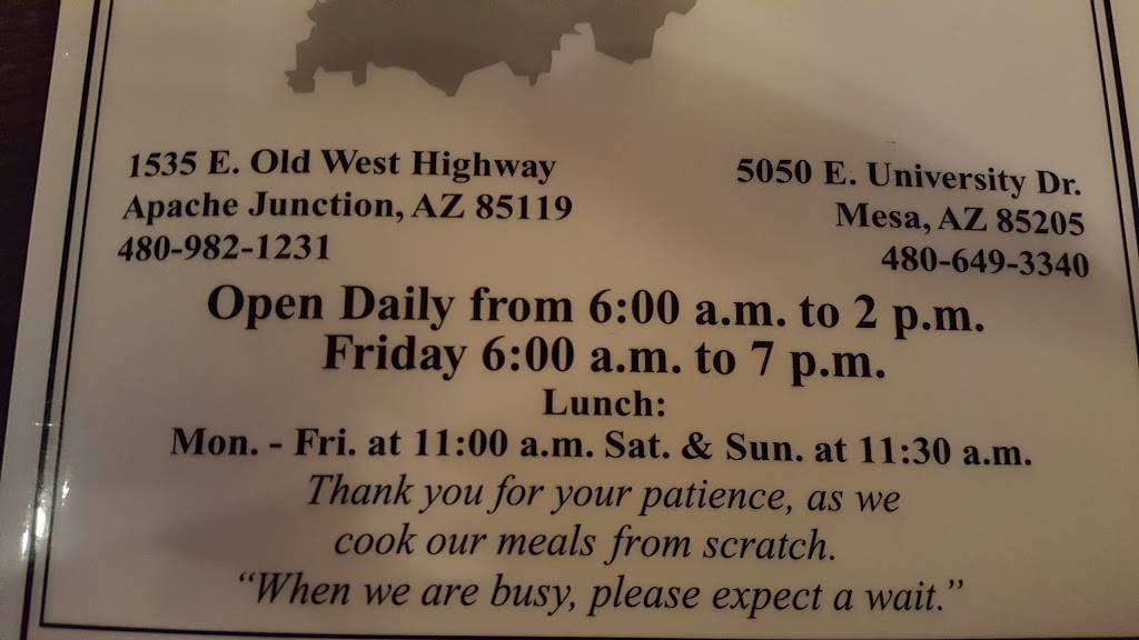 Lindas Hoosier Cafe II | restaurant | 1535 E Old West Hwy, Apache Junction, AZ 85119, USA | 4809821231 OR +1 480-982-1231