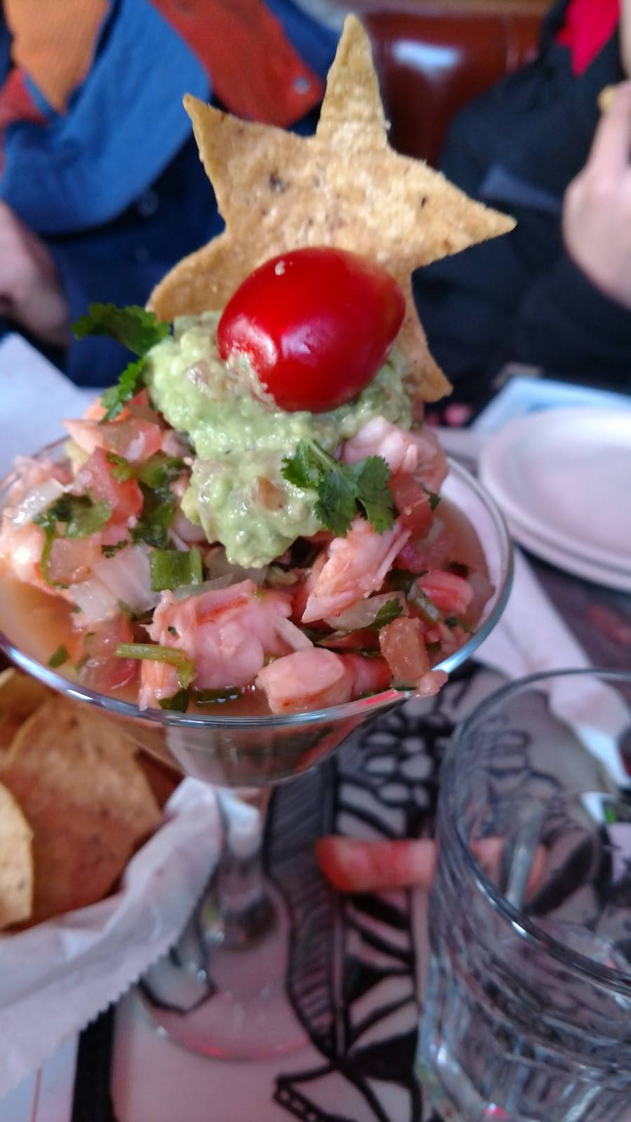 Estrella Negra | restaurant | 2346 W Fullerton Ave, Chicago, IL 60647, USA | 7732275993 OR +1 773-227-5993