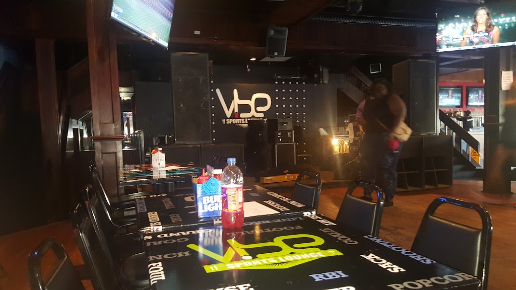 Vibe Sports Lounge | night club | 12510 North Fwy, Houston, TX 77060, USA | 2818743003 OR +1 281-874-3003