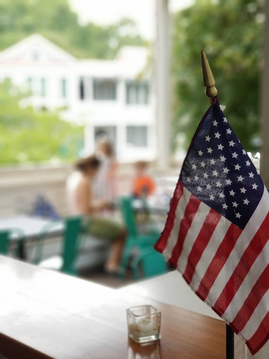 The Porch at IOn | restaurant | 252 Ponsbury Rd, Mt Pleasant, SC 29464, USA | 8439717834 OR +1 843-971-7834