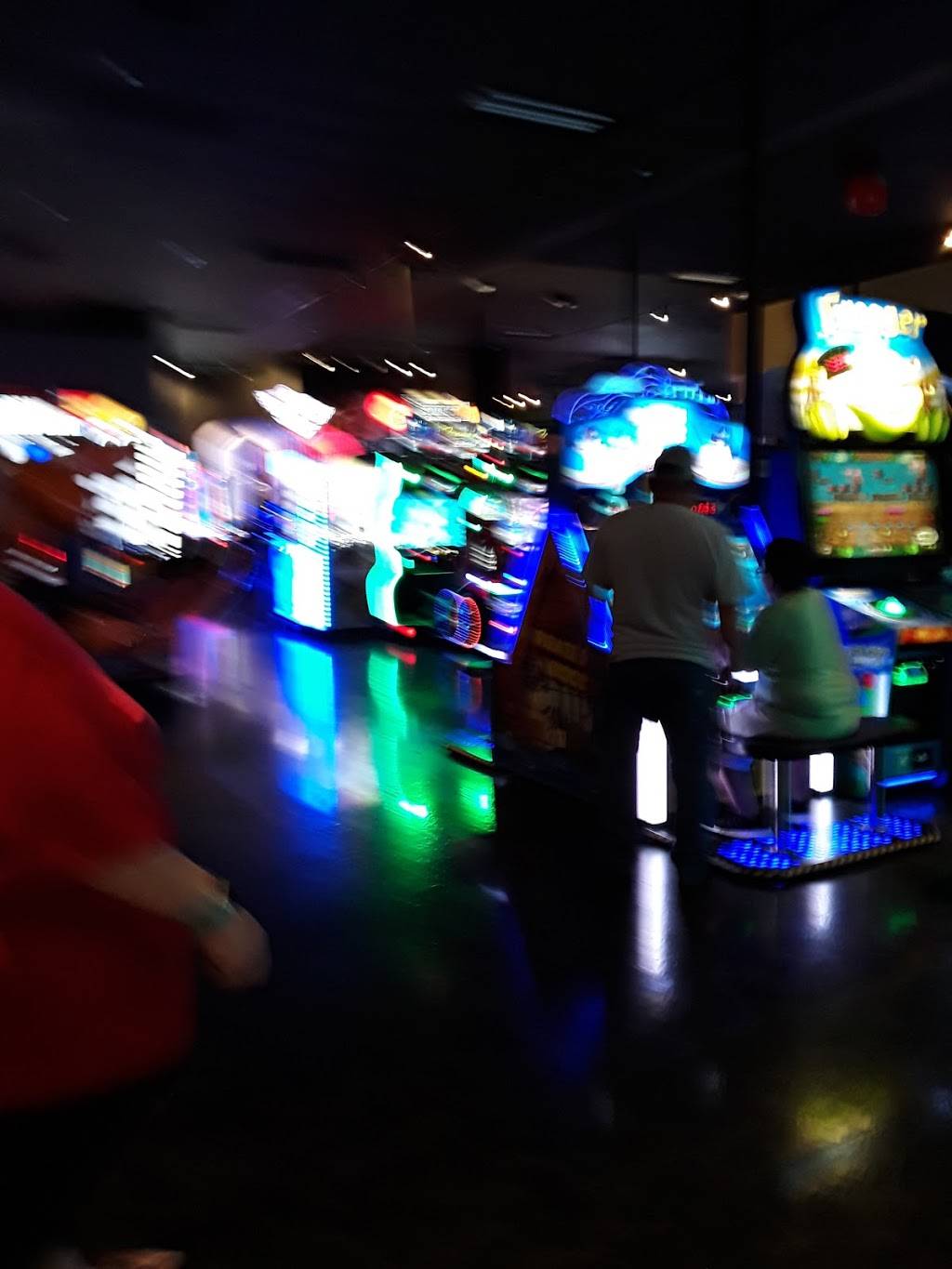 Main Event Fort Worth South | restaurant | 4801 Citylake Blvd E, Fort Worth, TX 76132, USA | 8172925555 OR +1 817-292-5555