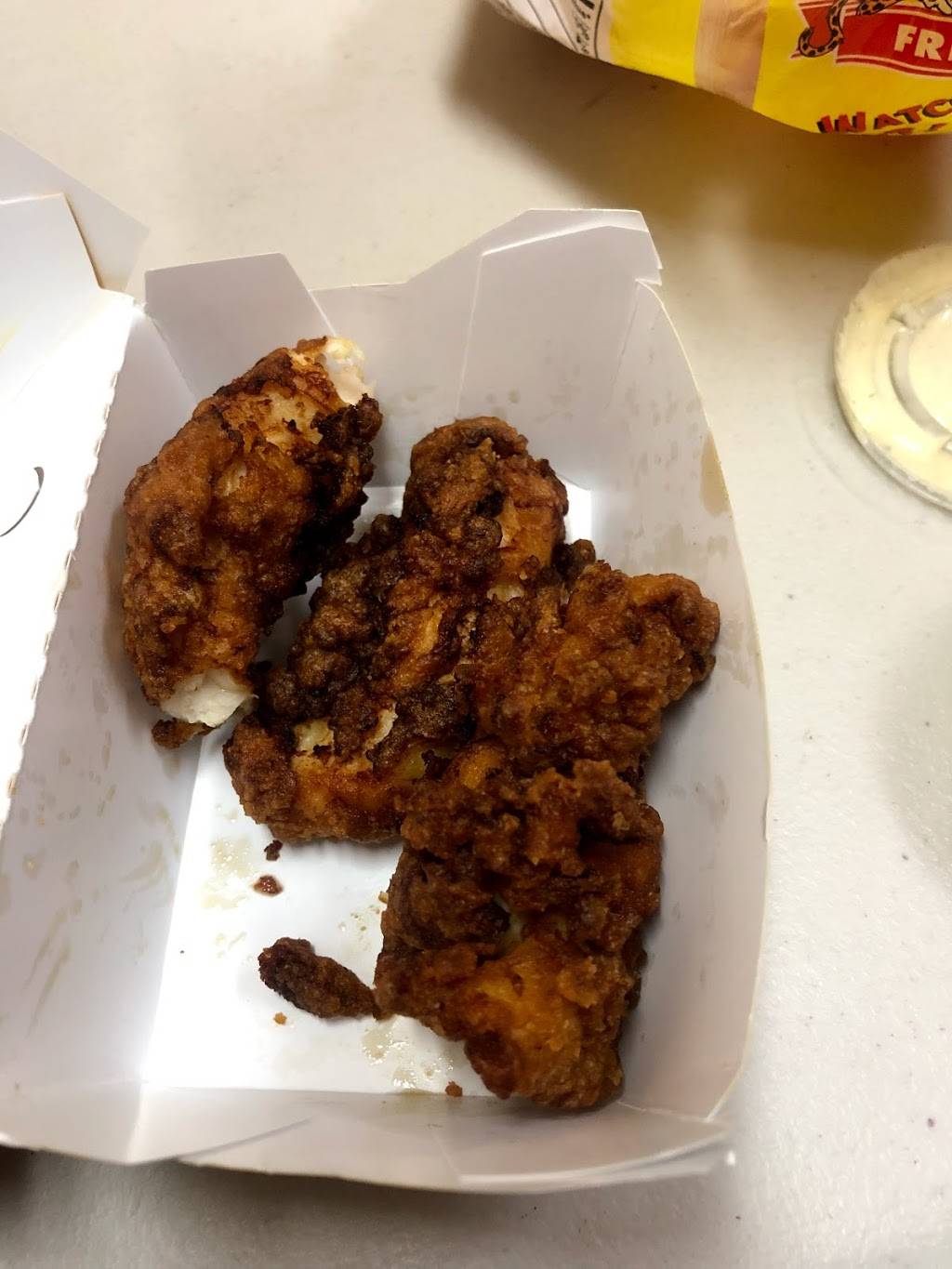 Carls Jr. / Green Burrito | restaurant | 4453 Mills Cir, Ontario, CA 91764, USA | 9094760053 OR +1 909-476-0053