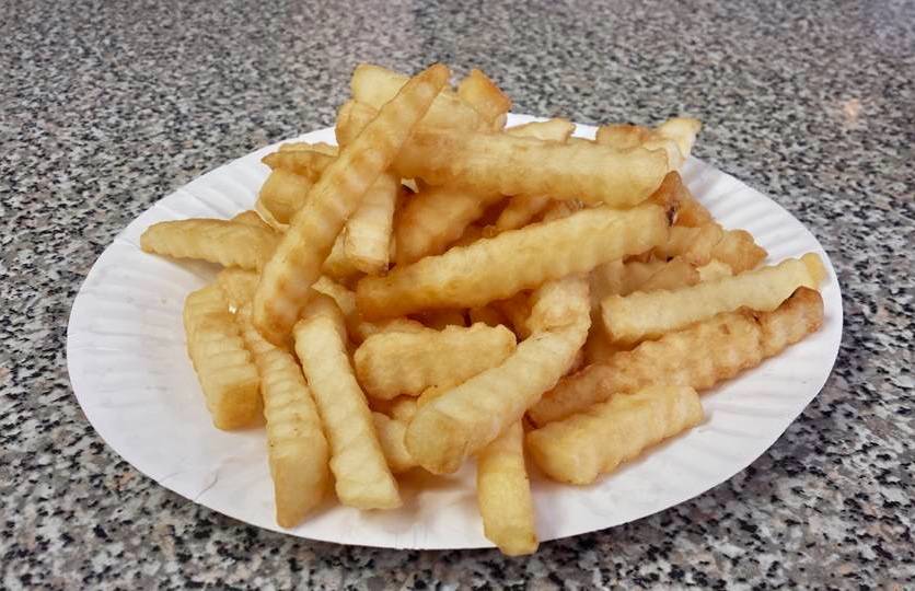 Lindys Famous Hotdogs | restaurant | 6586 Tidewater Dr K, Norfolk, VA 23509, USA | 7578556033 OR +1 757-855-6033