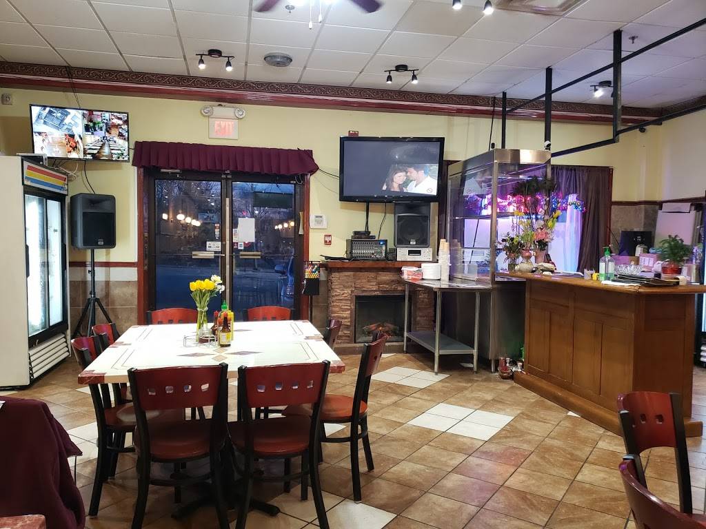 Lowell Restaurant | restaurant | 6 Branch St, Lowell, MA 01851, USA | 9787105243 OR +1 978-710-5243