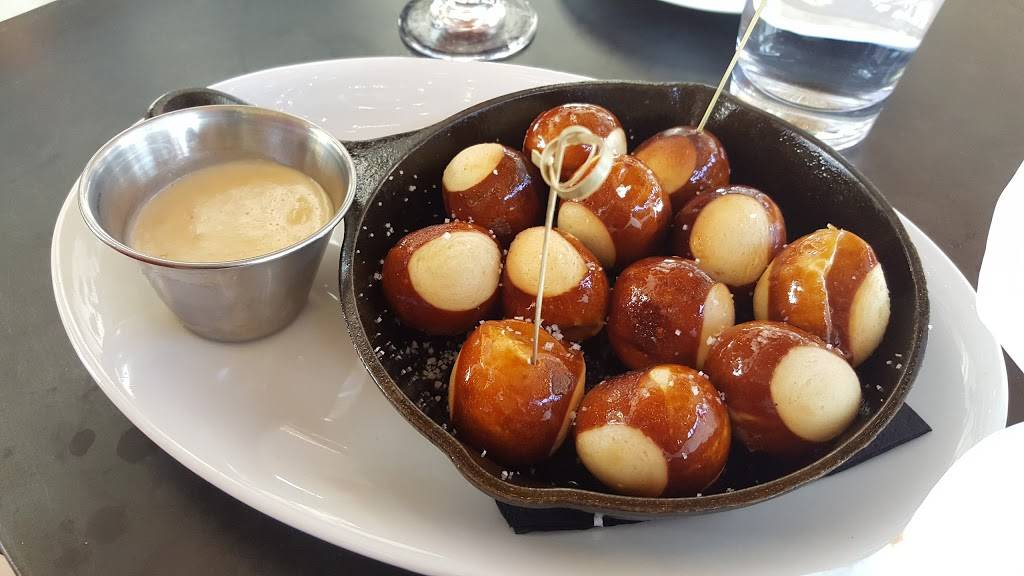 Stanley Beer Hall | restaurant | 2501 Dallas St #100, Aurora, CO 80010, USA | 7207495098 OR +1 720-749-5098