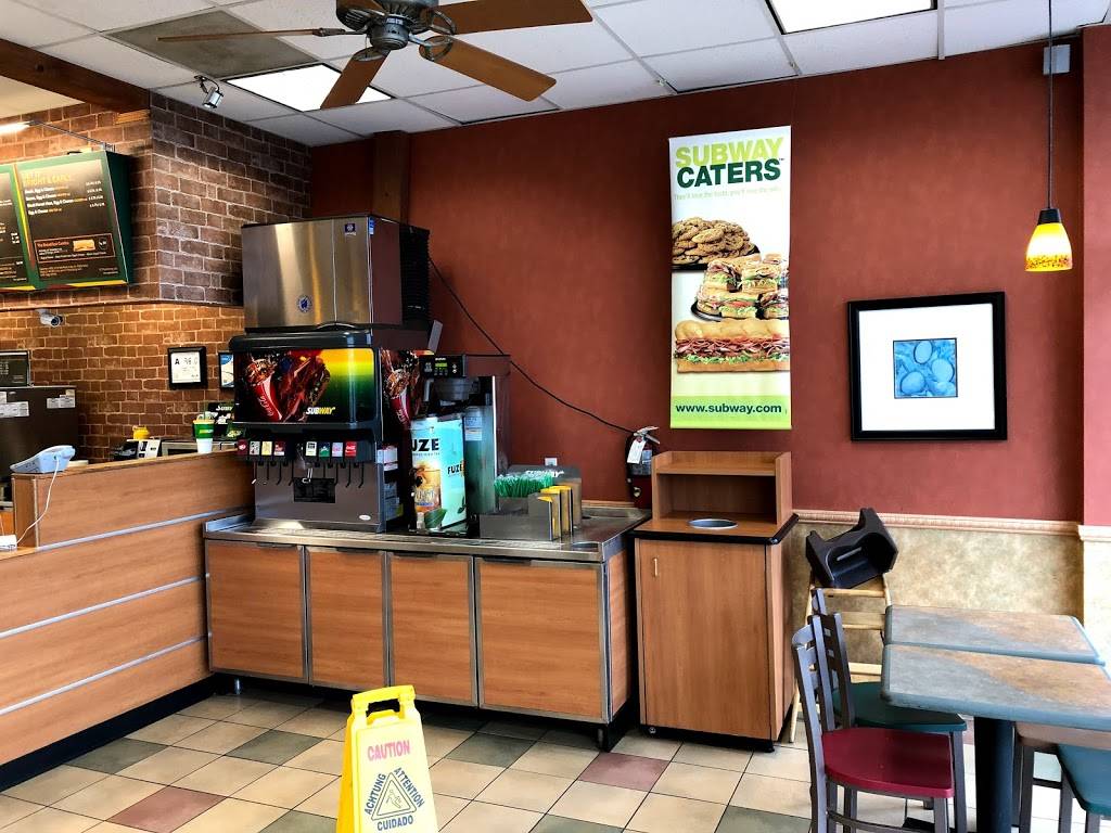 Subway | restaurant | 2105 Pyramids Village Blvd #101, Greensboro, NC 27405, USA | 3363755566 OR +1 336-375-5566