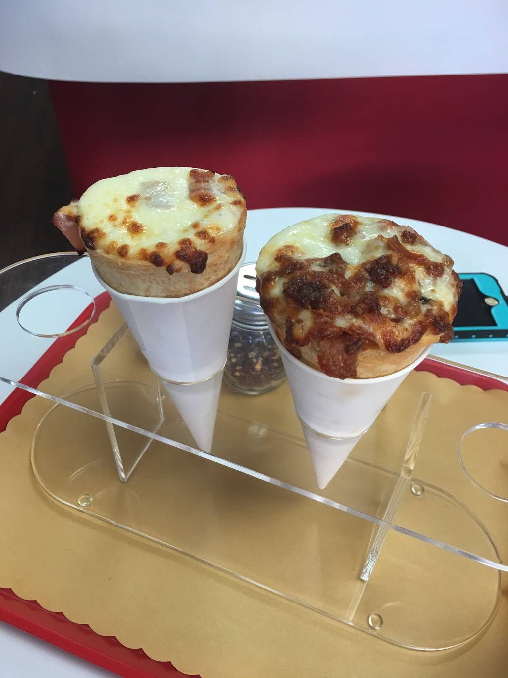 Pizza Cones | restaurant | 500 Main St, Safety Harbor, FL 34695, USA | 7273515878 OR +1 727-351-5878