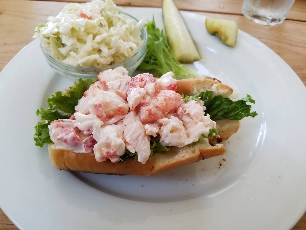 Damariscotta River Grill | restaurant | 155 Main St, Damariscotta, ME 04543, USA | 2075632992 OR +1 207-563-2992