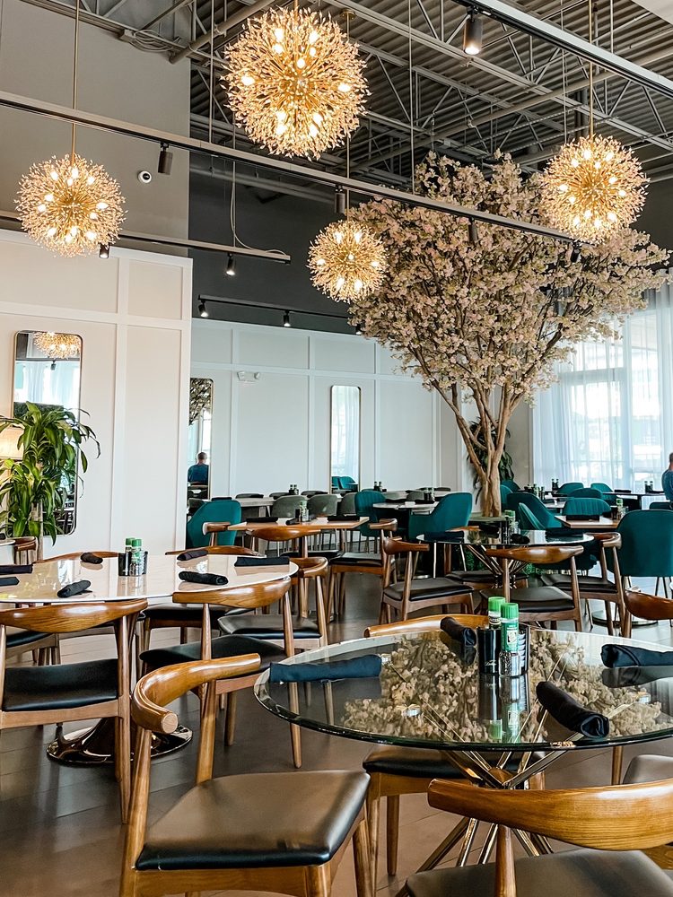 Georgies UTC Restaurant & Bar | restaurant | 229 N Cattlemen Rd, Sarasota, FL 34243, USA | 9419525001 OR +1 941-952-5001