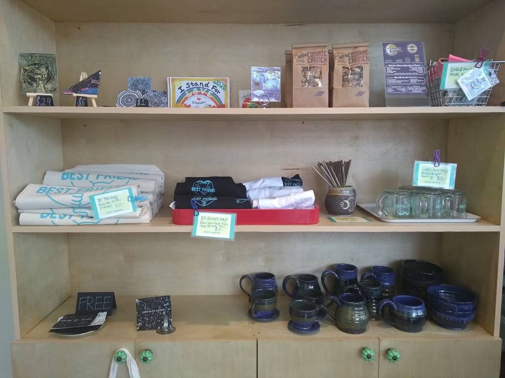 Best Friend Juice Bar & Cafe | restaurant | 2832 SE Gladstone St, Portland, OR 97202, USA | 5032083441 OR +1 503-208-3441