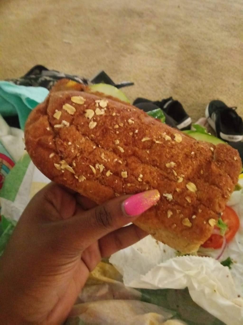 Subway | restaurant | 11135 Tara Blvd #240, Hampton, GA 30228, USA | 7704718112 OR +1 770-471-8112