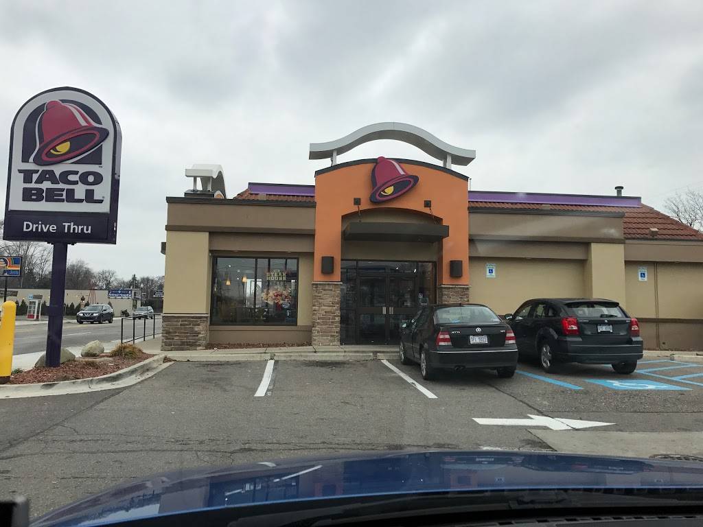 Taco Bell | meal takeaway | 1611 E Eleven Mile Rd, Royal Oak, MI 48067, USA | 2485454150 OR +1 248-545-4150