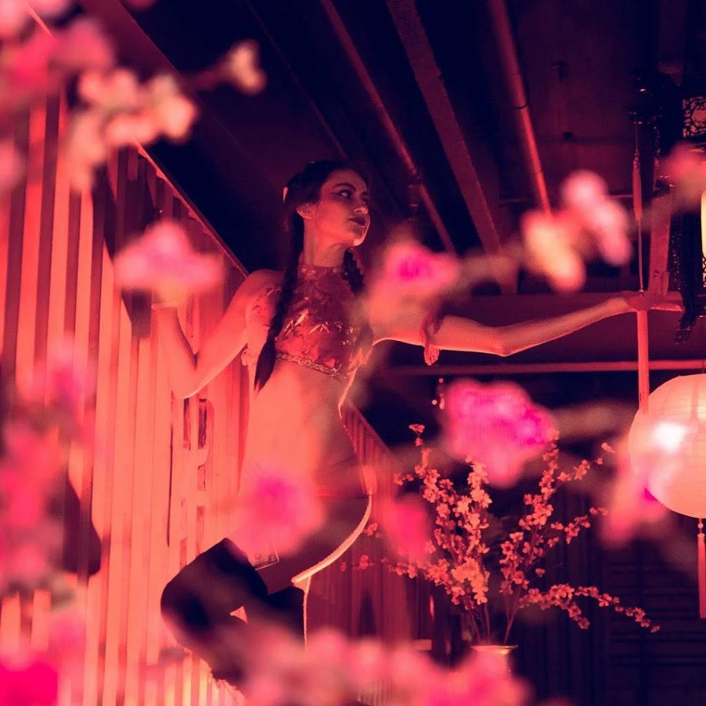 Blind Dragon | night club | 7419 E Indian Plaza, Scottsdale, AZ 85251, USA | 4809075738 OR +1 480-907-5738