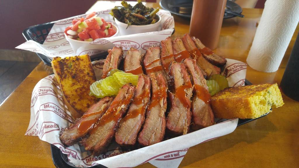 Moes Original Bar B Que | restaurant | 2119 Ivy Rd, Charlottesville, VA 22903, USA | 4342447427 OR +1 434-244-7427