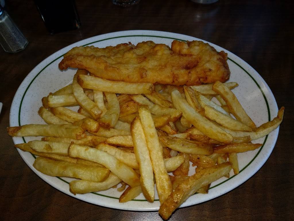 Mr. Chips | restaurant | 721 Lennox and Addington County Rd 41, Napanee, ON K7R 3L2, Canada | 6133542000 OR +1 613-354-2000